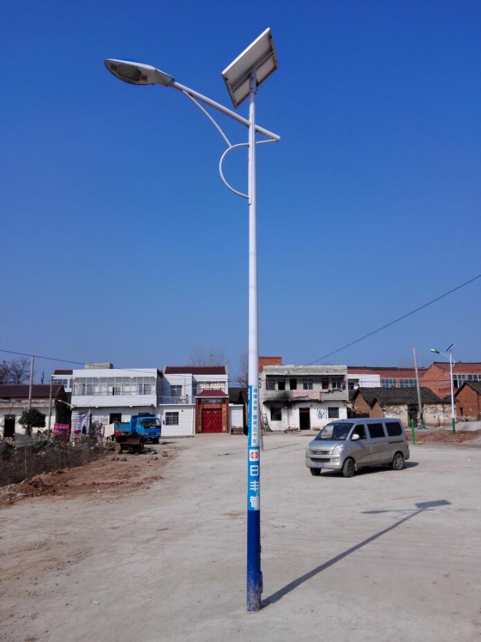 太阳能路灯LRMTYN009(路而美光电)